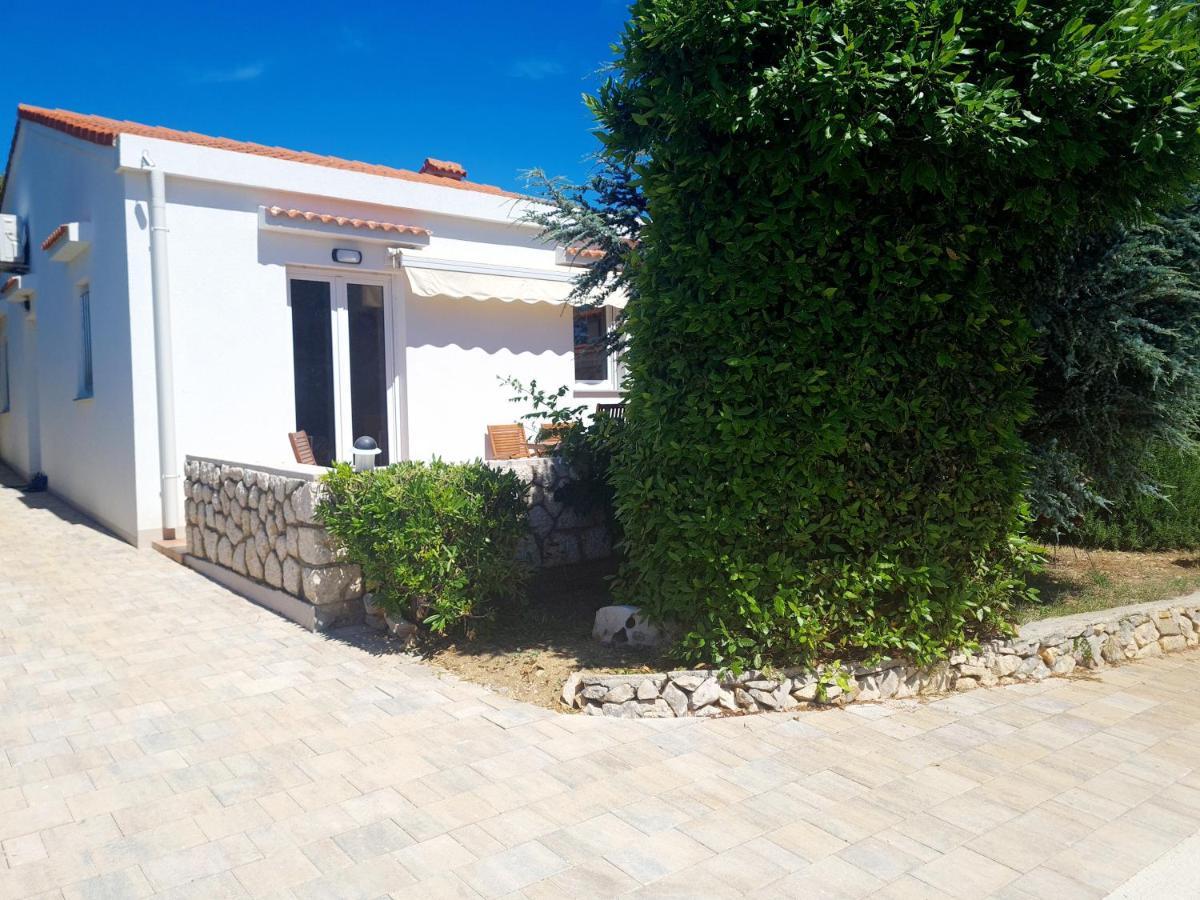 Lavender House Villa Mandre Exterior photo